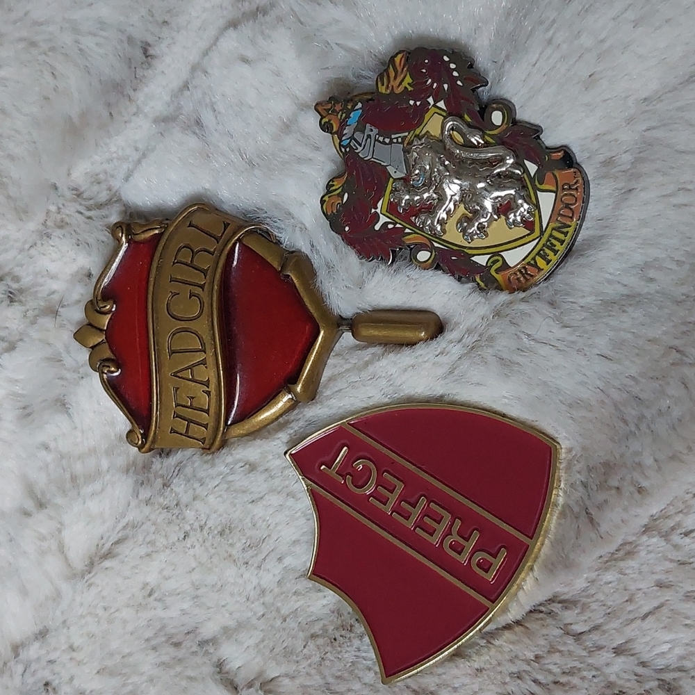 Set of Harry Potter Gryffindor Pins
